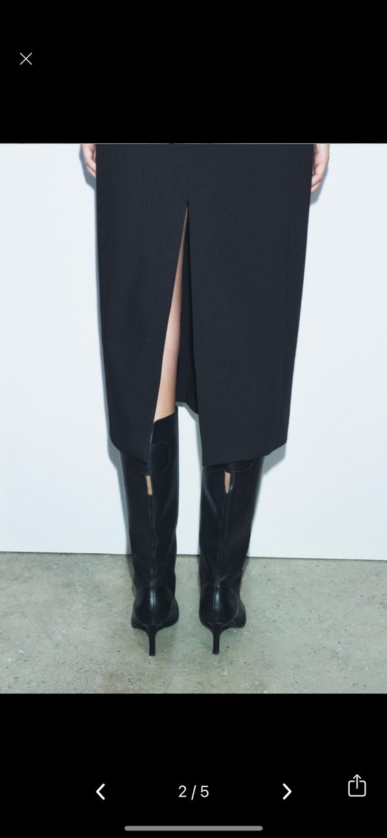 Zara Siyah Yüksek Yakalı Uzun Elbise - Görsel 5