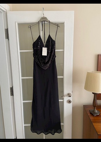 Siyah İşlemeli Uzun Straplez Büstiyer - Görsel 5