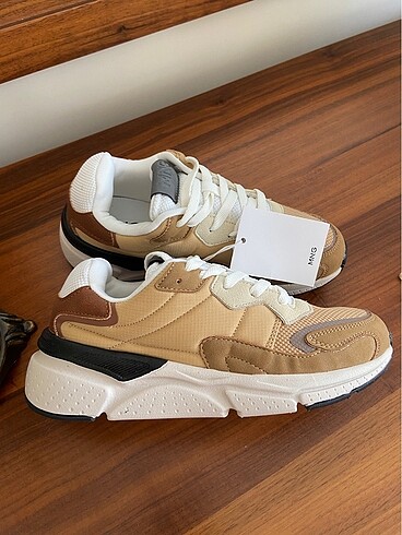 Mango çocuk spor ayakkabı