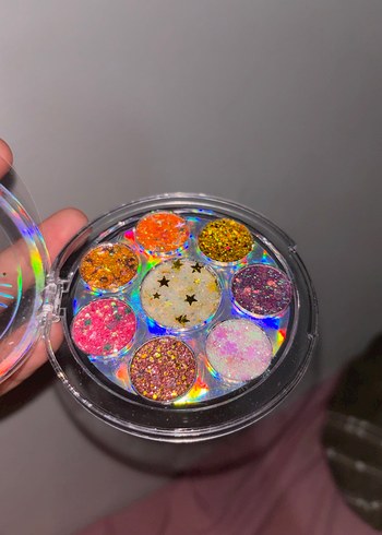 Glitter  - Görsel 2