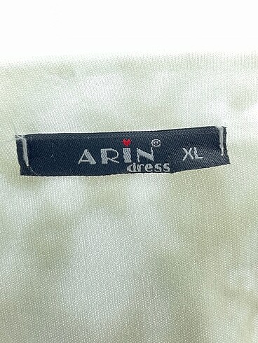 xl Beden çeşitli Renk PreLoved Hırka %70 İndirimli.