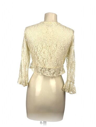 xl Beden PreLoved Hırka %70 İndirimli.