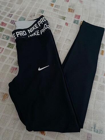 #Nike #Tayt