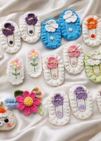 Renkli Nakışlı Örgü Çocuk Toka Seti - Görsel 2