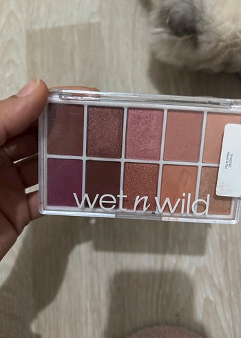 Wet n wild