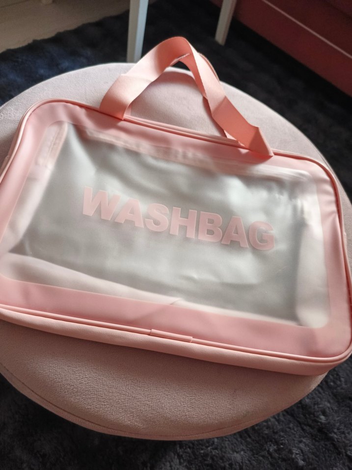 Pembe Fermuarlı Kadın Makyaj Çantası - Görsel 2