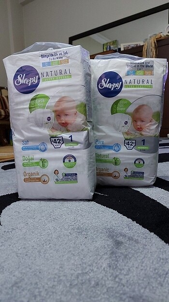 SLEEPY NATURAL ULTRA HASSAS YENİ CIRTLI BEZ 1 NUMARA