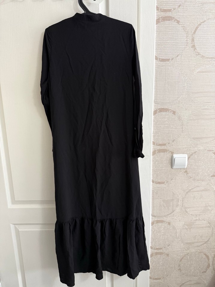 Armine Uzun Kollu Siyah Uzun Elbise - Görsel 2