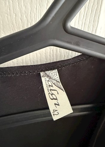 Siyah V Yaka Uzun Kollu abaya - Görsel 2