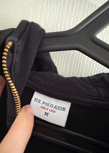 Siyah Fermuarlı USPA Kadın Sweatshirt - Görsel 3