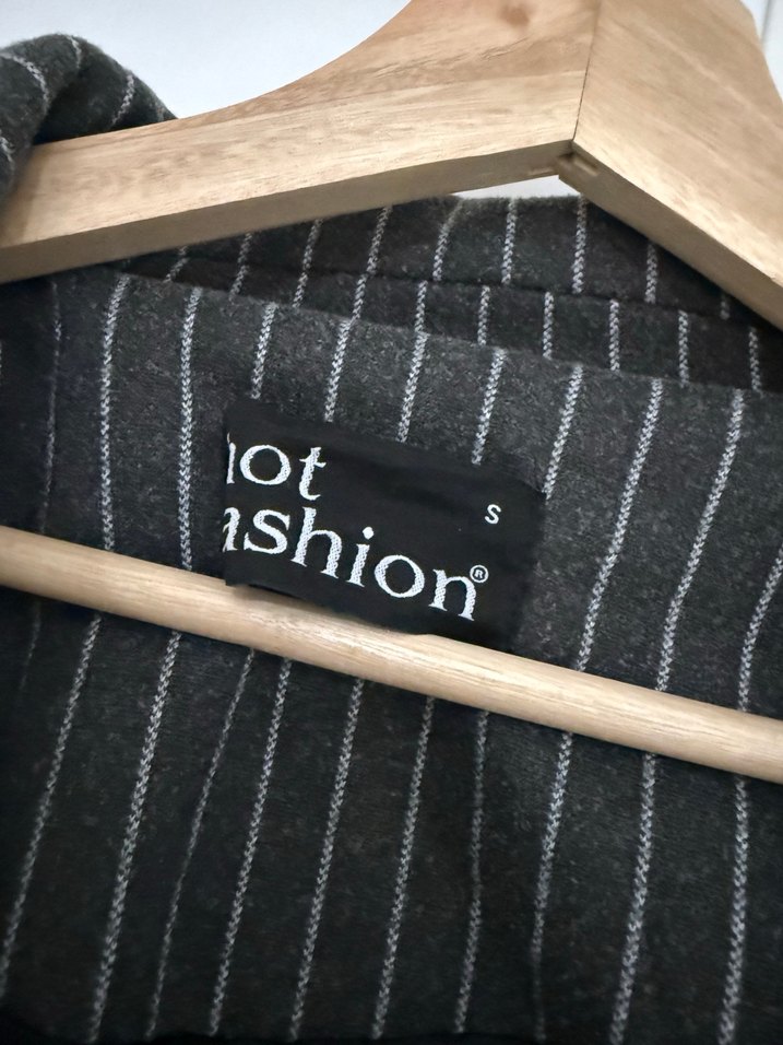 Çizgili Uzun Kışlık Kaban - Görsel 4