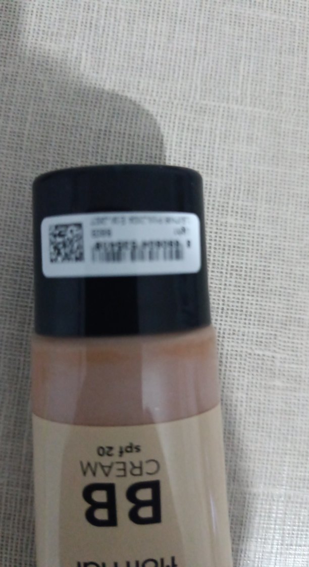 Flormar Açık Bej BB Krem SPF 20 - Görsel 2