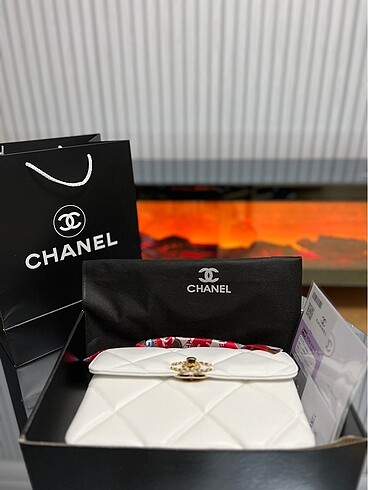  Beden beyaz Renk Chanel Çanta