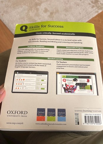 Q: Skills for Success 3 - Dinleme ve Konuşma Kitabı