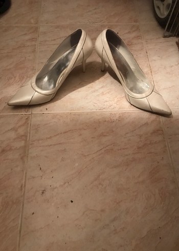 38 Beden Beyaz Saten görünümlü deri Stiletto Kadın Ayakkabı