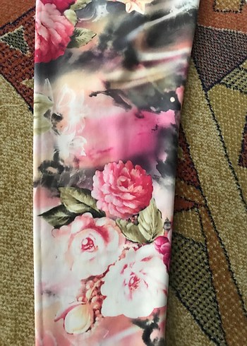 Pembe Çiçek Desenli Tayt - Görsel 2