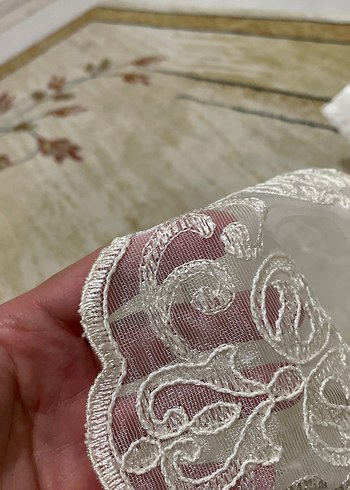 İşlemeli Beyaz Tül Perde - Görsel 2