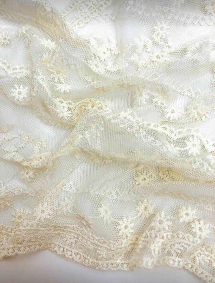 Dantel Detaylı Beyaz Bohem Kadın Bandana - Görsel 3