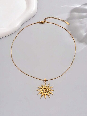 Sheinside Çelik spiral kolye