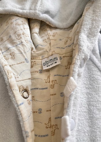 Nakışlı Beyaz Erkek Bebek Tulumu - Görsel 2