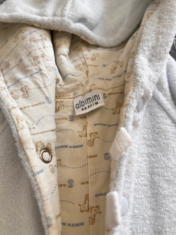 Nakışlı Beyaz Erkek Bebek Tulumu - Görsel 2