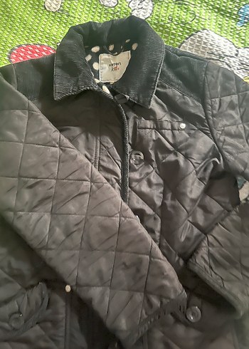 Düğmeli ve fermuarlı  Siyah içi polar puantiyeli mevsimlik mont - Görsel 4