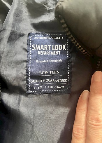 Erkek Çocuk Siyah Fermuarlı Mont - Görsel 2