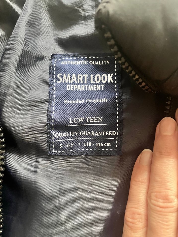 Erkek Çocuk Siyah Fermuarlı Mont - Görsel 2