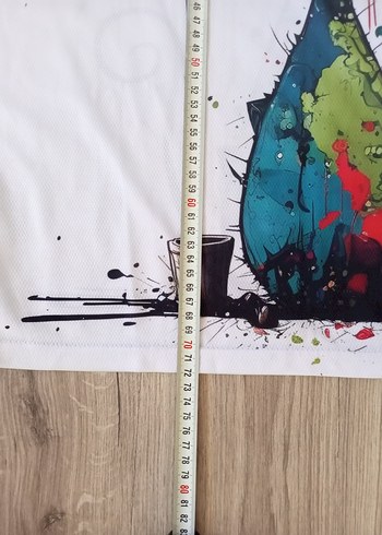 Renkli Baskılı Beyaz Kedi Temalı Tişört - Görsel 4