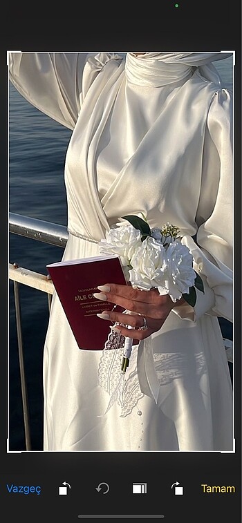Nikah elbisesi