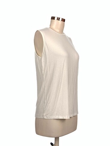 LC Waikiki LC Waikiki T-shirt %70 İndirimli.
