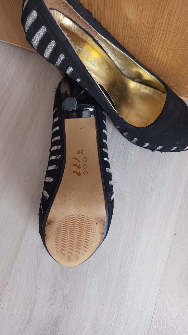 Zebra Desenli Pileli Siyah Stiletto - Görsel 3