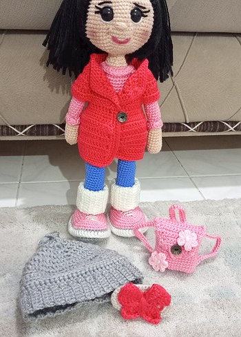 Pembe sırt çantalı örgü oyuncak bebek - Görsel 4