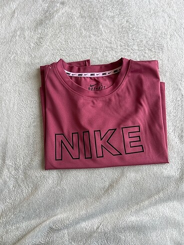 Nike crop spor üst