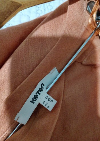 V Yaka Bej Kadın Keten Gömlek - Görsel 5