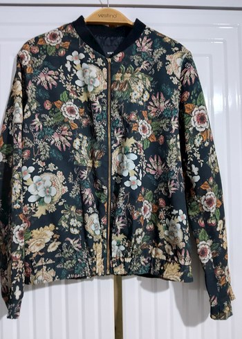 Çiçek Desenli Fermuarlı Kadın Ceket - Görsel 3