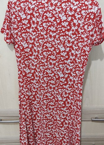 Kırmızı Çiçek Desenli Midi Elbise - Görsel 2
