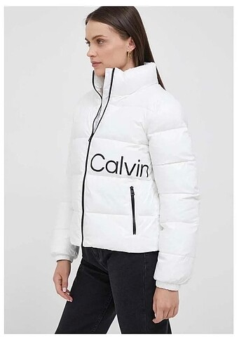 Calvin klein şişme mont