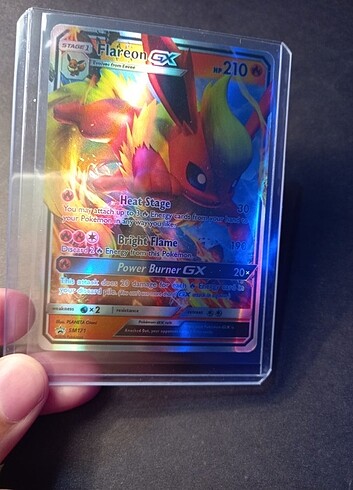 Flareon pokemon kartı