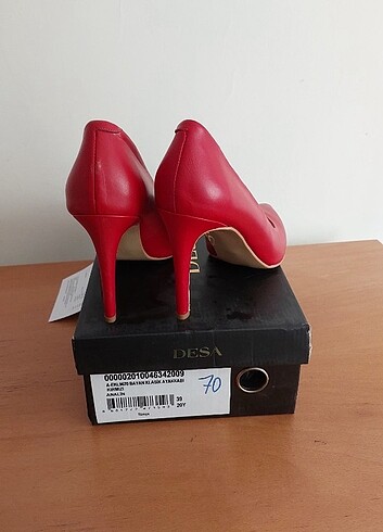 39 Beden Desa kırmızı stiletto