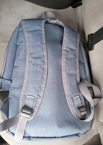 Gri Fermuarlı Minimalist Erkek Sırt Çantası - Görsel 2