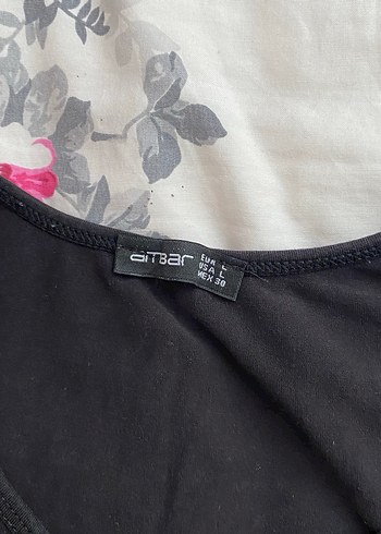 Siyah Kısa Kollu Gotik Crop Top - Görsel 3