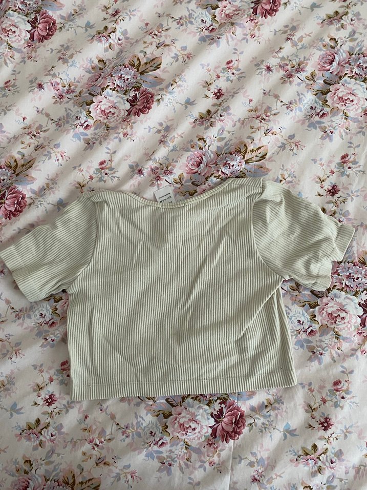 Bej Kısa Kollu Crop Top - Görsel 2