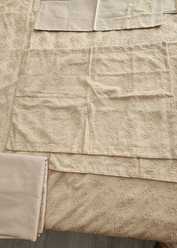 İşlemeli Saten Bej Nevresim Seti - Görsel 5