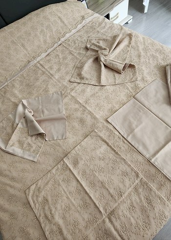 İşlemeli Saten Bej Nevresim Seti - Görsel 4