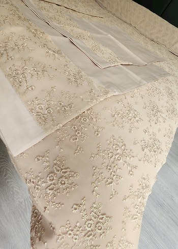 İşlemeli Saten Bej Nevresim Seti - Görsel 3