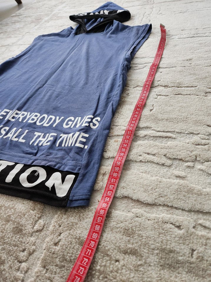 Kapüşonlu, baskılı, tişört - Görsel 4