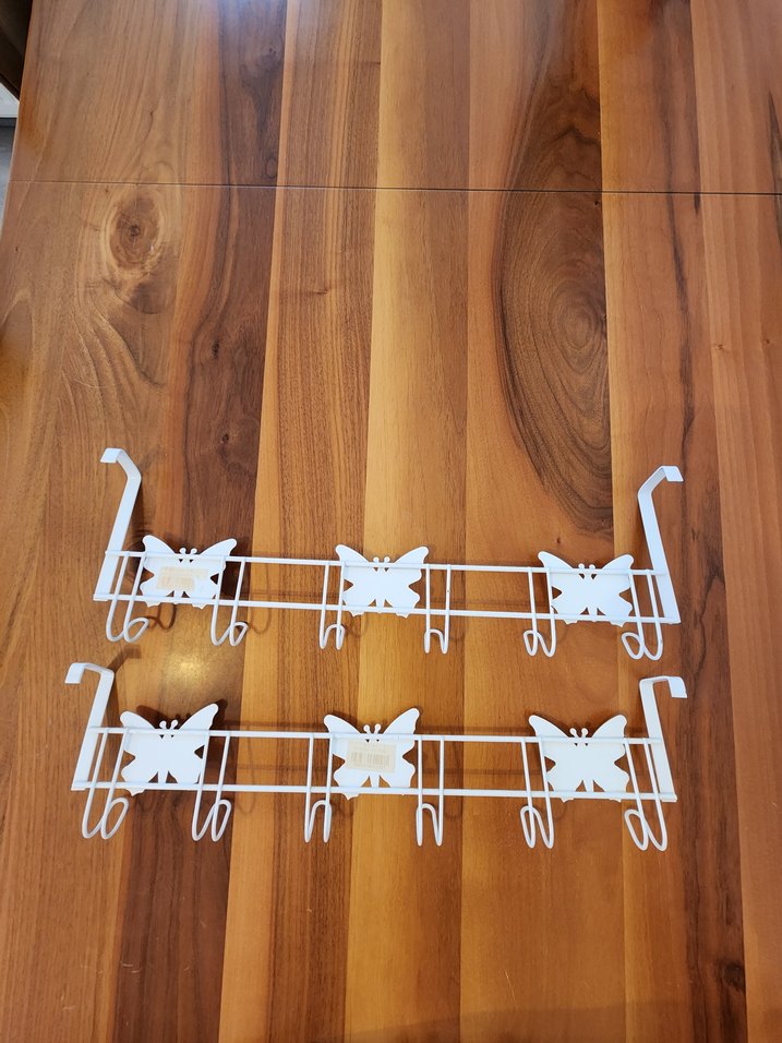 Beyaz Kelebekli Askılık - Görsel 4