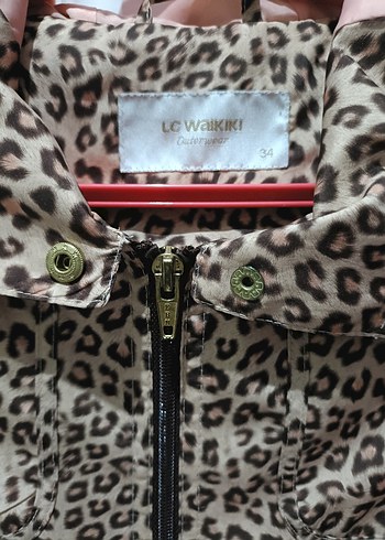 Kahverengi Leopar Desenli Midi Yağmurluk - Görsel 4