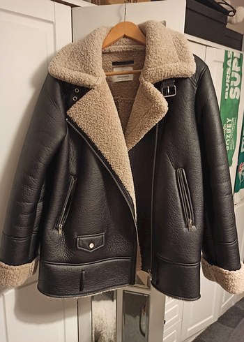 Stradivarius kürklü ceket